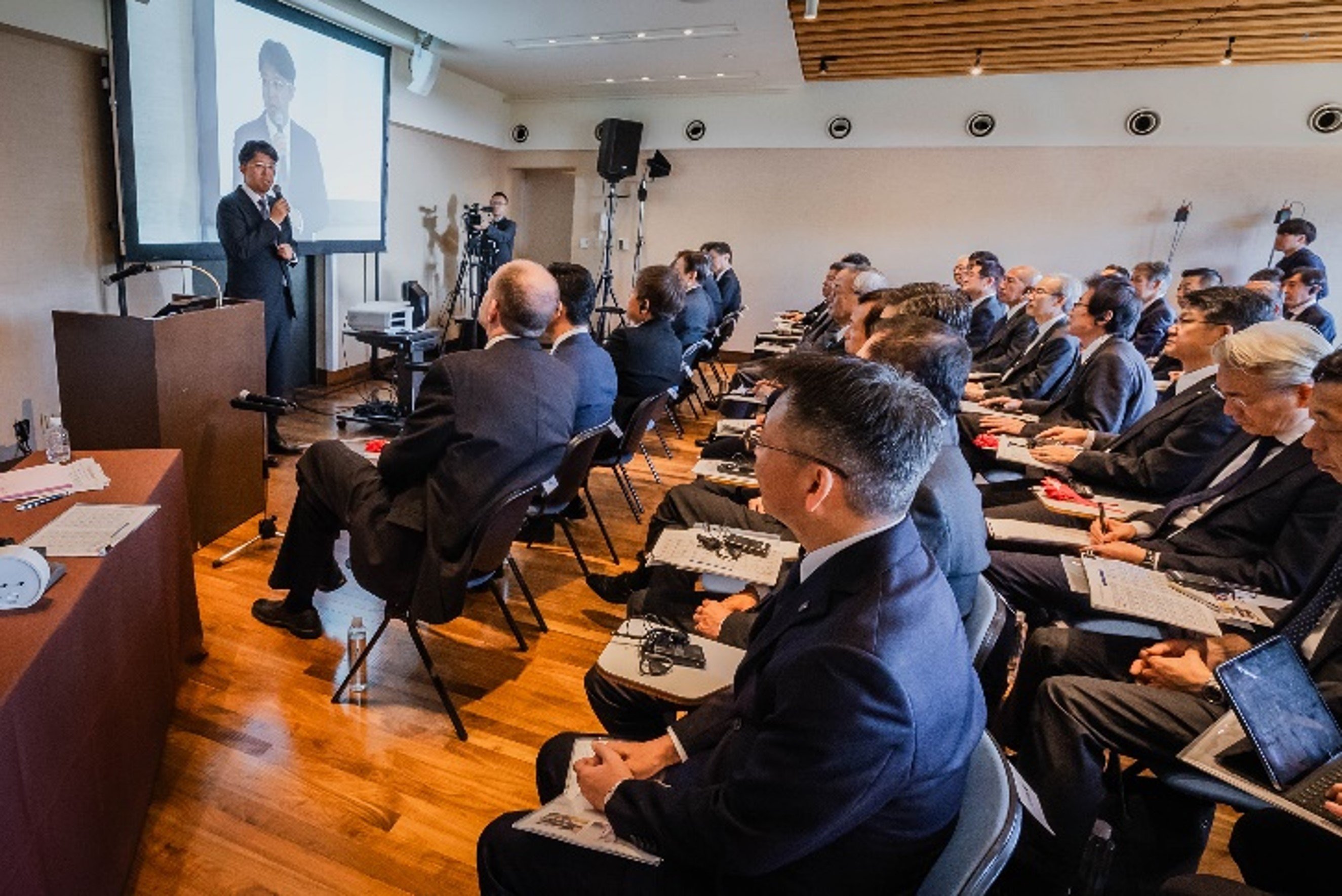 タテシナ会議の当日の様子の写真