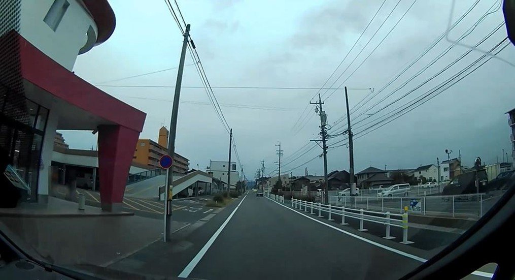 ドライブレコーダーカメラ画像
