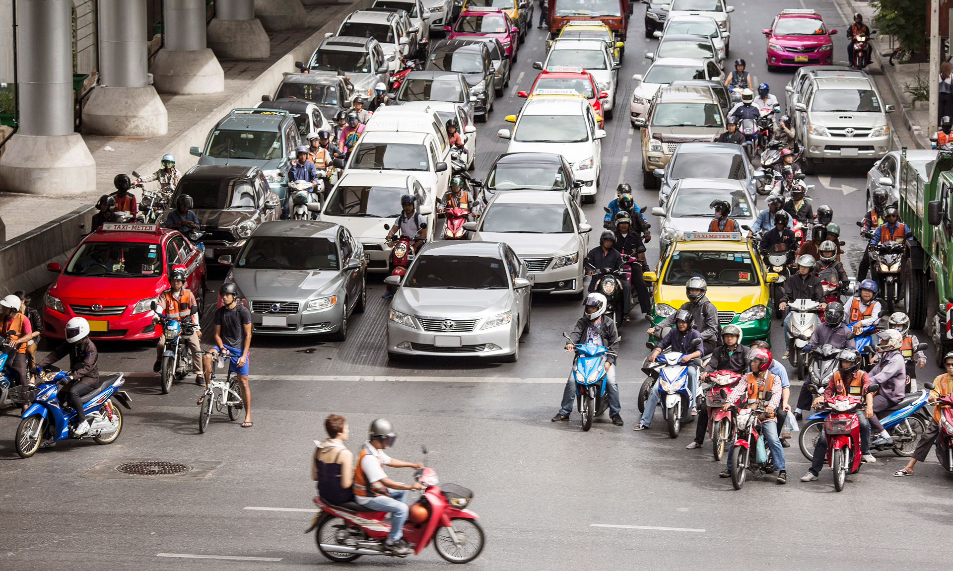 都市課題への対応メインビジュアル