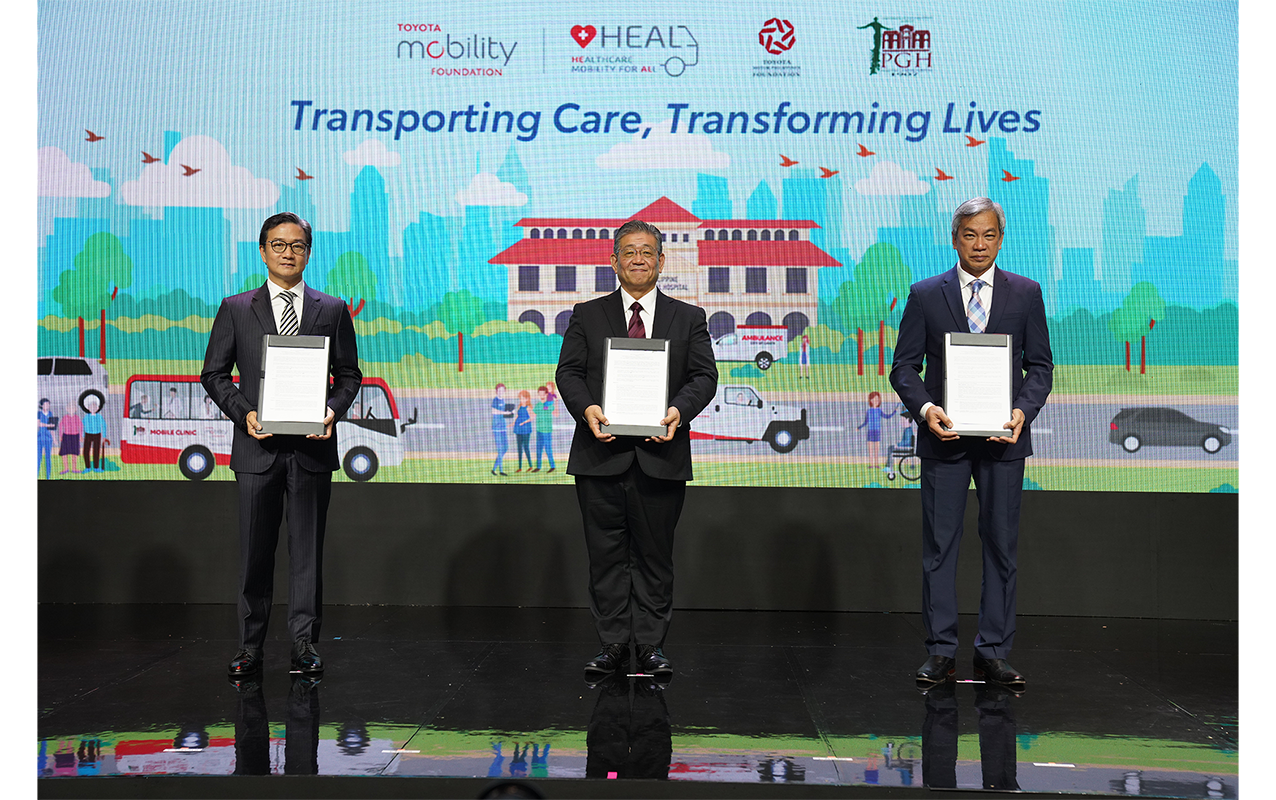 ＜写真：7/25関係者との覚書締結の様子＞